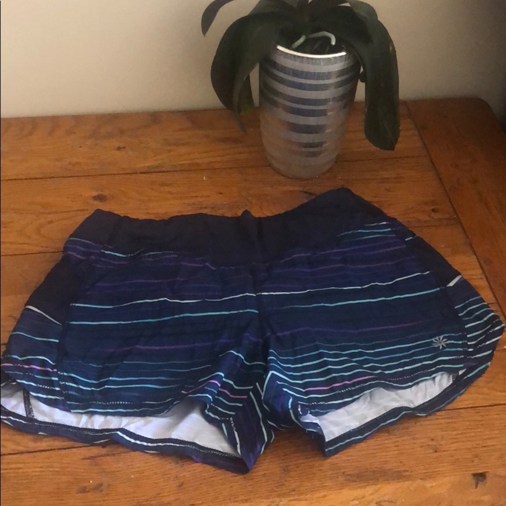 Running shorts